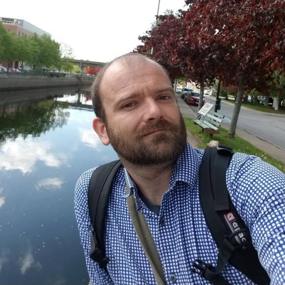 Meet your Posher, Travis - Picture 1 of 1